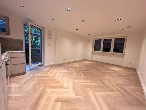 Foto - Frisch sanierte 2-Zimmerwohnung mit Terrasse und hochwertiger Einbauküche