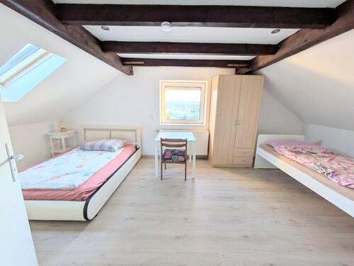 Foto - Möbiliert helle 2-Zimmer-DG-Wohnung in Vaihingen Enz