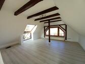 Foto - 3-Zimmer Dachgeschosswohnung mit Charme in der Waldstr., nahe Sahnpark, ab 01.03.2026