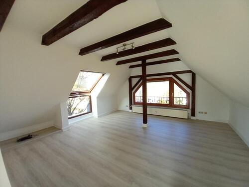 Foto - 3-Zimmer Dachgeschosswohnung mit Charme in der Waldstr., nahe Sahnpark, ab 01.03.2026