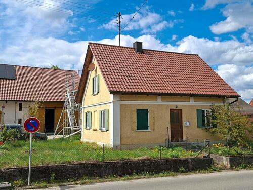 Foto - 2 Zimmer Einfamilienhaus zur Miete in Zusmarshausen