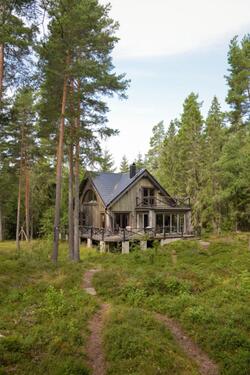 Foto - Herbstferien Ferienhaus mit Motorboot u. Hot-Tub am See Schweden