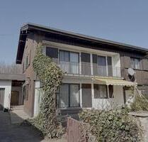 Wohnen fast wie im eigenem Haus - 3,5 Zimmer Wohnung mit Wohnküche, Garten, Terrasse & Stellplatz - Otterfing