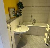 3-Raum Wohnung in EG - 450,00&nbsp;EUR Kaltmiete, ca.&nbsp; 66,00&nbsp;m&sup2; in Apolda (PLZ: 99510)