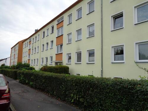 Foto - Auf gute Nachbarschaft: interessante 3-Zimmer-Wohnung in guter Wohnlage