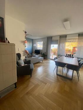 Foto - Reihenmittelhaus in Roth – Familienfreundlich, gemütlich, gut ang