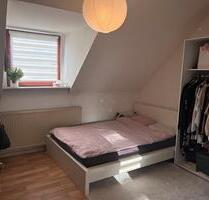 1 Zimmer in ruhigen 4er-FRAUEN-WG. - Köln Kalk