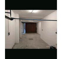 Große Garage, nahe dem Stadtzentrum, in Eschwege, zu vermieten