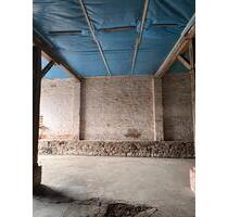 Stellplatz 5,20 lang in Scheune ab sofort zu vermieten - Aerzen