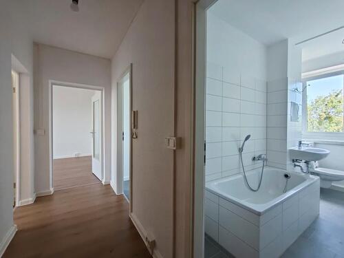 Foto - Moderne Vierraumwohnung zum TOP-Mietpreis!