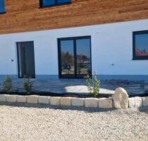 2,5 Zimmer EG Wohnung mit Terrasse - Buttenwiesen