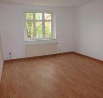 Helle 3-Zimmer-Wohnung mit Loggia - Zeitz