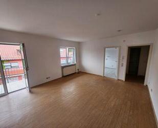 helle 4-Zimmer-Wohnung mit Balkon in Bosen - Nohfelden
