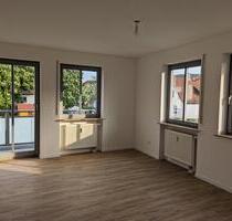 Attraktive 2 Zimmer Wohnung mit Südbalkon in Untermaßfeld - Meiningen