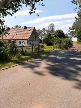 Foto - Haus Doppelhaushälfte Handwerkerhaus 1400m2 Grundstück