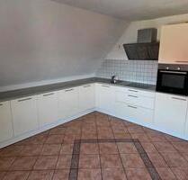 Wohnung, 3 Zimmer, Küche, Bad - 1.150,00&nbsp;EUR Kaltmiete, ca.&nbsp; 100,00&nbsp;m&sup2; in Aurach (PLZ: 91589)