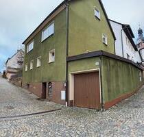 Haus zu verkaufen - 219.000,00&nbsp;EUR Kaufpreis, ca.&nbsp; 130,00&nbsp;m&sup2; in Neuhaus an der Pegnitz (PLZ: 91284)