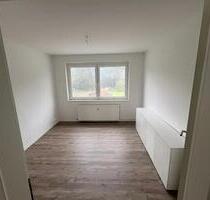 Frisch Sanierte und helle 3-Zimmer Wohnung im 1. OG in Gnewitz - Tessin