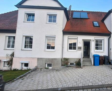 Foto - Reihenmittelhaus - 250.000,00&nbsp;EUR Kaufpreis, ca.&nbsp; 110,00&nbsp;m&sup2;