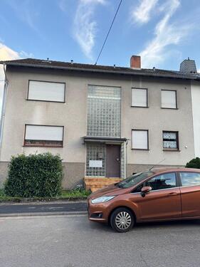 Foto - Gem.Großrosseln, 4 Fam. Haus - 249.000,00&nbsp;EUR Kaufpreis, ca.&nbsp; 345,00&nbsp;m&sup2;