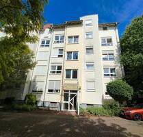 Großzügige 4-Zimmer-Eigentumswohnung mit Balkon - Baunatal