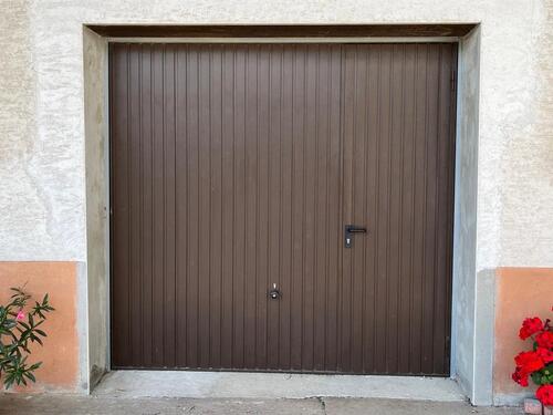 Foto - Große Garage, ca. 115 m² zu vermieten