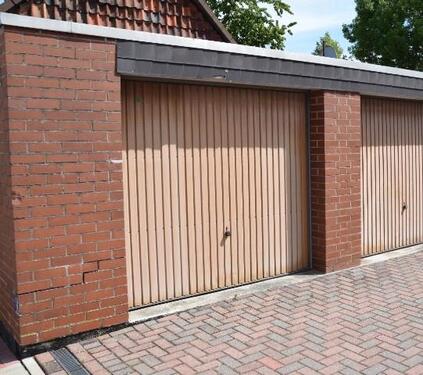 Foto - Einzelgarage mit Licht und Strom