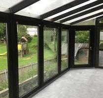 Großzügige 5-Zimmer-Wohnung mit Wintergarten & großem Garten - Steffenberg