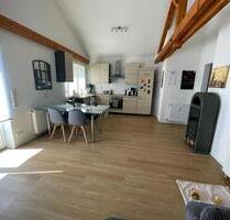 3 Zimmer Wohnung DG - 600,00&nbsp;EUR Kaltmiete, ca.&nbsp; 75,00&nbsp;m&sup2; in Wittibreut (PLZ: 84384)