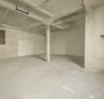 Großzügiger Werkstatt- Gewerberaum in Meuselwitz – ca. 82 m² mi