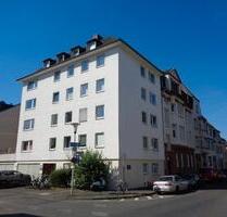 Außenstellplatz plus Garage als Lager in zentraler Bonner Lage