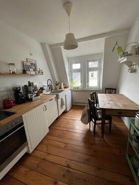 Foto - 3-Zimmer-Altbauwohnung - 690,00&nbsp;EUR Kaltmiete, ca.&nbsp; 75,00&nbsp;m&sup2;