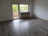 Foto - Helle 2 Zi Wohnung mit Balkon - 420,00&nbsp;EUR Kaltmiete, ca.&nbsp; 60,00&nbsp;m&sup2;