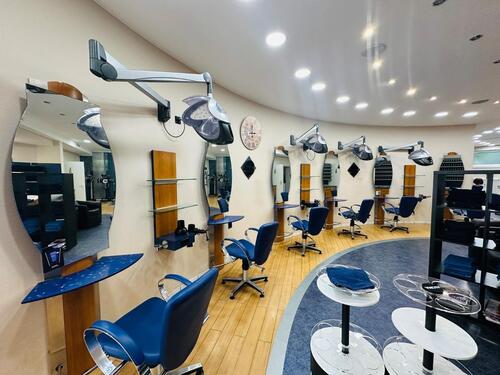 Foto - etablierter Frisörsalon zu vermieten im Herzen von St. Wendel