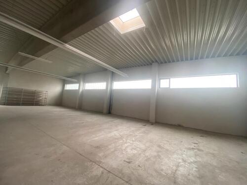 Foto - Gewerbehalle Lagerhalle 250qm - 1.650,00 EUR Kaltmiete,