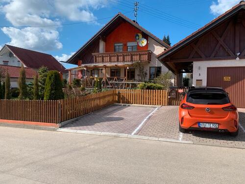 Foto - Zweifamilienhaus mit Einliegerwohnung bei Krumbach