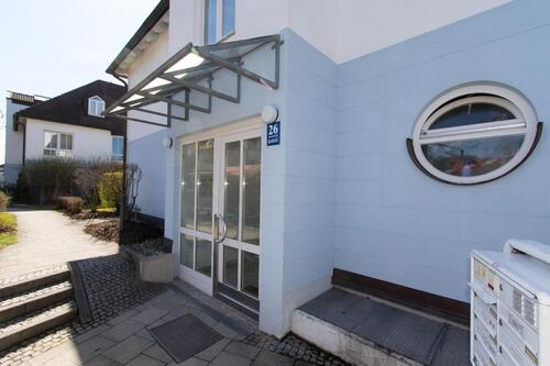 Foto - Große, helle 2-Zimmer-Wohnung in Waldtrudering ab Mai 2026