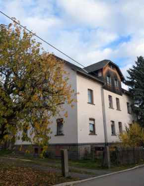 Foto - Mehrfamilienhaus mit großem Grundstück, Nebengebäuden & Ausblick
