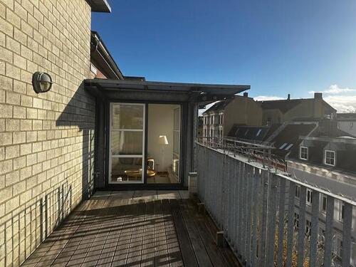 Foto - Einmaliges Penthouse in Spitzenlage mitten in Ottensen mit großzügiger Sonnenterrasse, neu möbliert