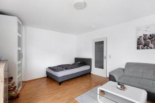 Foto - 1 Zimmer Etagenwohnung zur Miete in Wiesbaden