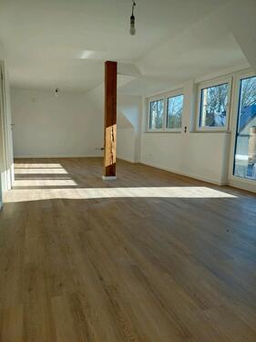 Foto - Erstbezug nach Sanierung - helle 2-Zimmer Wohnung