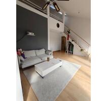 MODERNE GALERIEWOHNUNG MIT SÜD-BALKON - München Berg am Laim MODERNE GALERIEWOHNUNG MIT SÜD-BALKON - München Berg am Laim