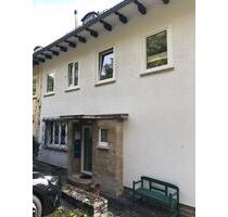 Schöne DG - Wohnung in guter Lage mit Stellplatz - Bad Wildungen