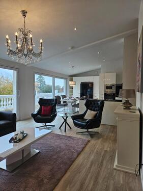 Foto - Luxuriöse Penthouse-Wohnung für Ü60 - 3 Zimmer-2 Bäder -180qm