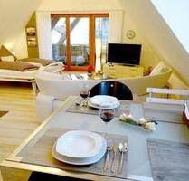 Moderne 1-Zimmer-Wohnung mit BalkonSeesichtTiefgarageKeller - Meersburg