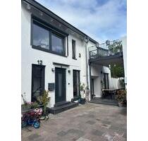 Modernes Townhouse in zentraler Lage von Dreieich-Sprendlingen