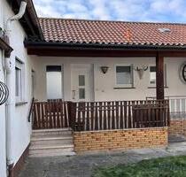 Bungalow 4-Zimmer mit Garten - 1.350,00 EUR Kaltmiete, ca.  122,00 m² in Groß-Zimmern (PLZ: 64846)
