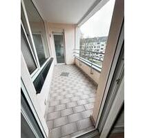 Wohnung zu vermieten - 950,00&nbsp;EUR Kaltmiete, ca.&nbsp; 85,00&nbsp;m&sup2; in Ludwigshafen am Rhein (PLZ: 67061) Parkinsel