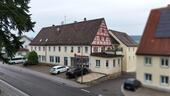 Foto - Renditestarkes Mehrfamilienhaus mit 2 Gewerbeeinheiten