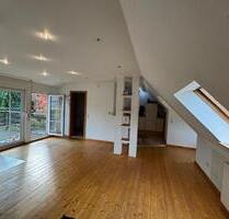 Gemütliche 2-Zimmer Dachgeschosswohnung in Siegen-Eiserfeld - Freudenberg